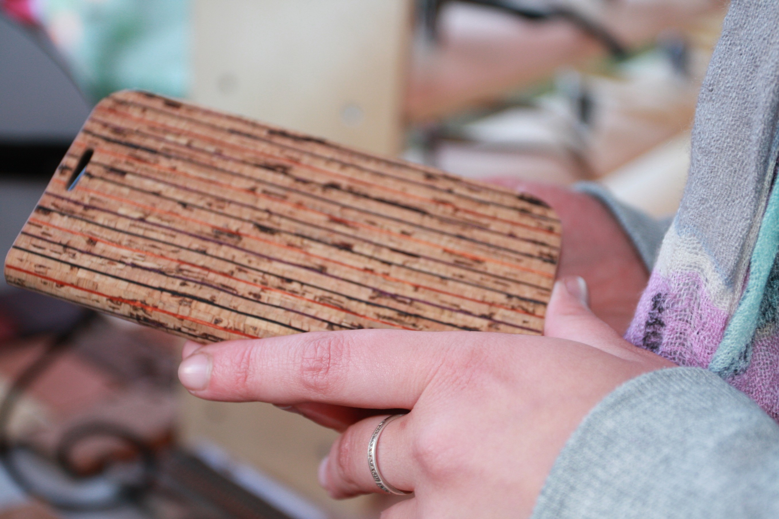Гости оценили деревянные чехлы на фестивале Дикая мята 2014